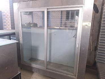 Soyuducu avadanlığı: Nerj et vitrini 1750 Azn. Uzunluq 2metr, hundurluk 2metr,derinlik — 1