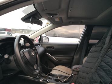 Toyota: Toyota hibrid sedan – geniş və texnoloji salon - Hibrid sistemli — 3