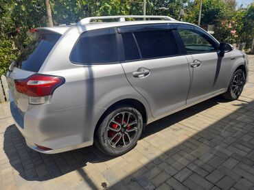 Toyota: Toyota Corolla: 1.5 l | 2015 il Universal — 5