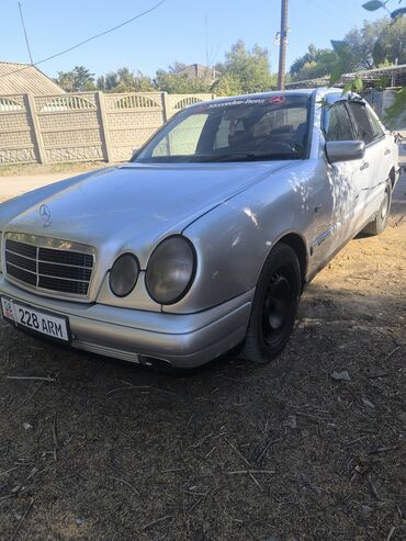 телефон для авто: Mercedes-Benz E-Class: 1999 г., 2.2 л, Механика, Дизель, Седан
