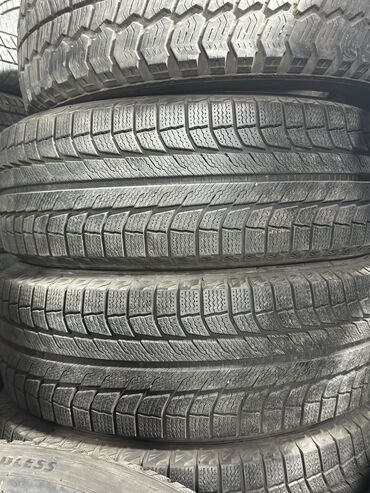 Шины: Шины 275 / 45 / R 20, Зима, Б/у, Комплект, Легковые, Франция, Michelin