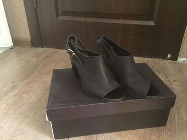 Женская обувь: Продаю басаножки, новый. Я сама покупала из Турции.Отличное качество