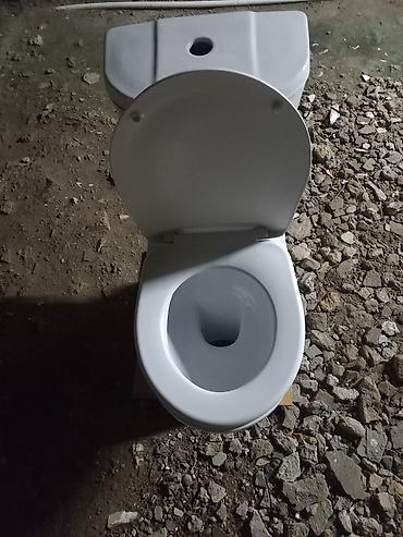 Unitazlar: Salam tecli untaz satlir ela vezyetdedir keramikadir hec yerinde — 2