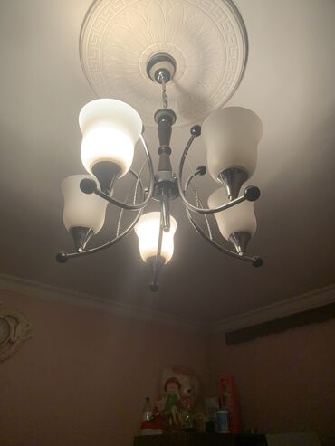 lusturlər: Çılçıraq, 5 lampa