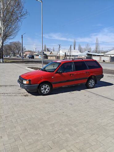 Volkswagen: Volkswagen Passat: 1991 г., 1.8 л, Механика, Бензин, Универсал