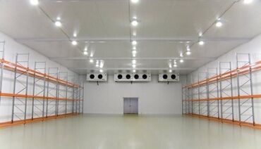 Склады и мастерские: Сниму в аренду склад до 100 кВ метров. Под два кабинета и склад. В