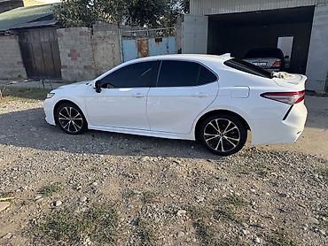 Toyota: Toyota Camry: 2019 г., 2.5 л, Автомат, Бензин, Седан — 2