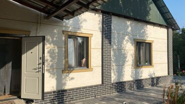 Фасадные работы: Фасадный декор и отделка цоколя “под кирпич” - Комплексная отделка — 9