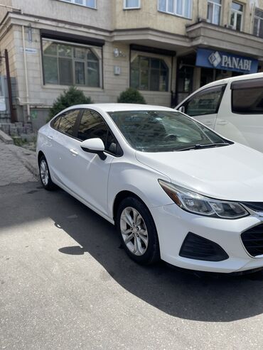 авто в рассрочку без первоначального взноса: Chevrolet Cruze: 2018 г., 1.4 л, Автоматические, Бензин, Седан