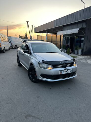 руль дерево мерседес: Volkswagen Polo: 2011 г., 1.6 л, Механика, Бензин, Седан