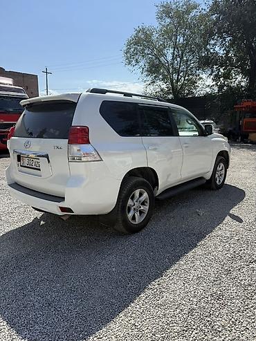 керме тоо: Toyota Land Cruiser Prado: 2012 г., Жол тандабас — 3
