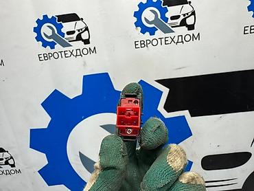 om6: Кнопка стеклоподъемника Mercedes Benz M-Class W163 OM613 2004 — 4