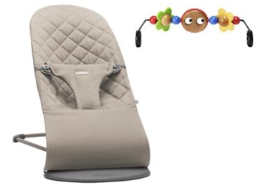 Другие товары для новорождённых: Оригинал! Шезлонг babybjorn + игрушка (оригинал из дерева)