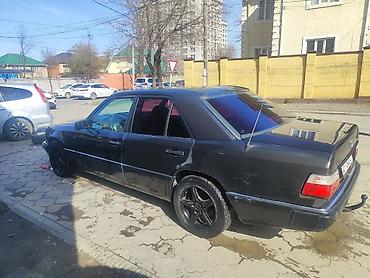 мерс 815: Mercedes-Benz W124: 1990 г., 2.3 л, Автомат, Газ, Седан — 4