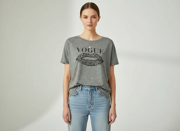 t shirty miu miu: Vogue, Women`s T-shirt, size M