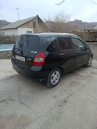 Honda: Honda Fit: 2003 г., 1.3 л, Вариатор, Бензин, Хэтчбэк — 6