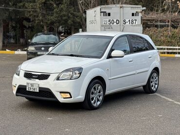 Kia: Kia Rio: 1.5 l | 2010 il Hetçbek