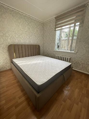 Керебеттер: Эки кишилик керебет, Жаңы, Матрасы бар, узуну - 200 см — 1