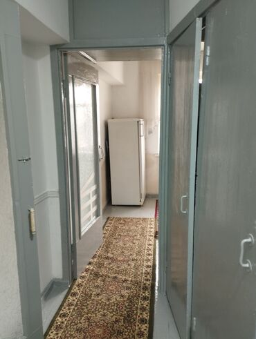 оборудования для пекарни: 2 бөлмө, Менчик ээси, Чогуу жашоосу жок, Жарым -жартылай эмереги бар