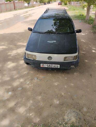 Volkswagen: Volkswagen Passat: 1990 г., 1.8 л, Механика, Бензин, Универсал