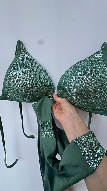 Çimərlik geyimləri: M razmer.190 аzn alinib.Calzedonia cimerlik geyimi.Yeni kimidir.bir — 4