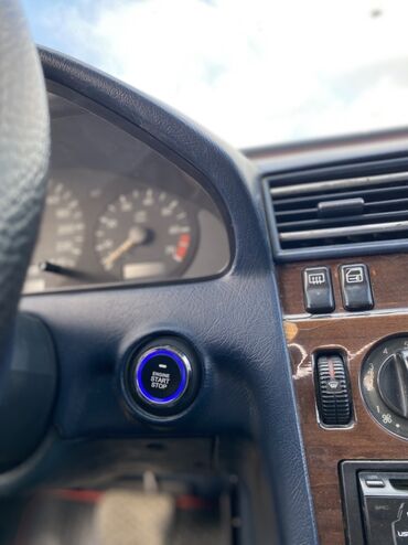 Mercedes-Benz: Mercedes-Benz C-Class: 2 l | 1994 il Sedan — 7