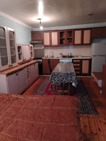 metbext mebileri: Saray qesebesi 2 sayli orta mektebin yaninda 1otaqli menzil kiraye