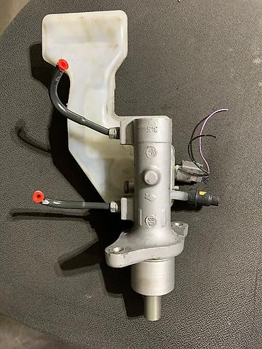 Mazda 2 üçün qlavnı silindr Mazda Ucun silindir Mazda Ucun silindr