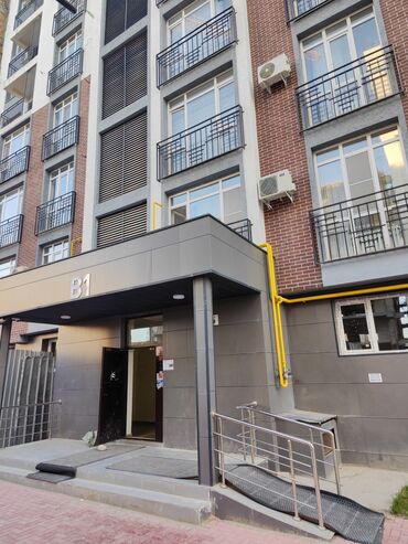 многоэтажные: 3 комнаты, 86 м², Индивидуалка, 3 этаж, Евроремонт