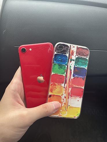 Apple iPhone: IPhone SE 2020, Б/у, 64 ГБ, Красный, Чехол, 77 % — 1