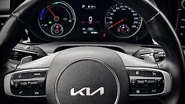 продаю или меняю на дом: Kia K5: 2022 г., 2 л, Вариатор, Гибрид, Седан — 10