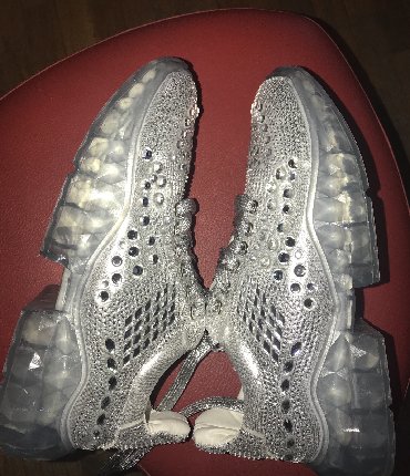 Women's Sneakers and athletic shoes: Ölçü: 37, rəng - Gümüşü, Yeni — 27