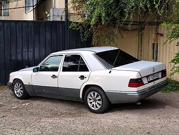 golf 3 2 0: Mercedes-Benz W124: 1989 г., 2 л, Механика, Бензин, Седан — 2