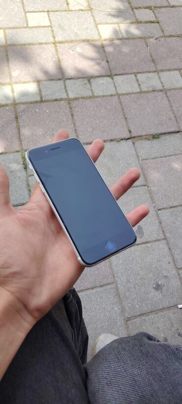 IPhone SE 2020, Серебристый, Отпечаток пальца