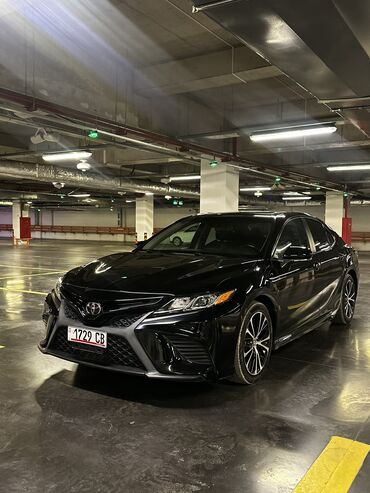 Toyota: Toyota Camry: 2018 г., 2.5 л, Автомат, Бензин, Седан