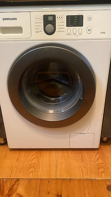 silver mini soyuducu: Samsung paltaryuyan Hecbir prablemi yoxdu 6 kq 200 manat seb 2 — 1