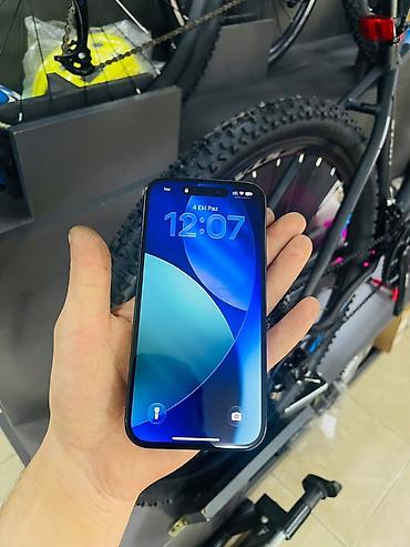 iphone: IPhone 13, Qara — 1