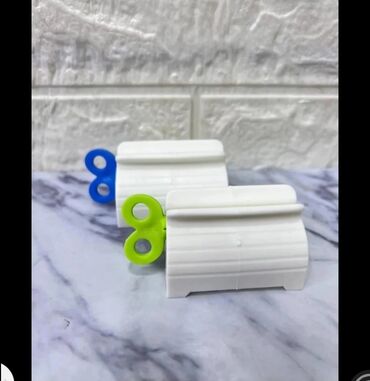 Уборочный инвентарь: Любая по 50с!!! 1. герметическая замазка для ремонта мелких трещин на — 7