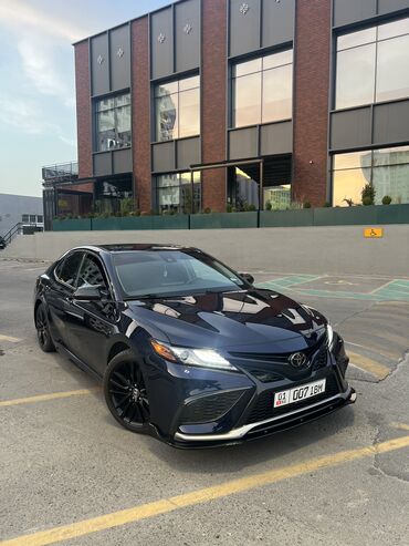 авто в рассрочку без банка без первоначального взноса в бишкеке: Toyota Camry: 2022 г., 2.5 л, Автомат, Бензин