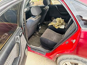 Toyota Carina E: 1994 г., Кол менен иштөөчү, Бензин, Лифтбек — 3