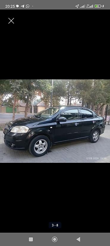 Chevrolet Aveo: 2009 г., Седан — 4