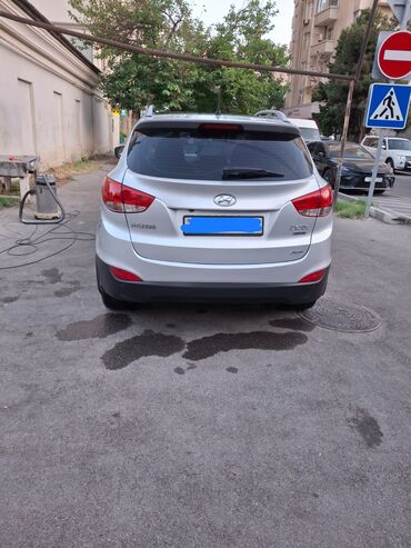 Hyundai: Hyundai ix35: 2.4 l | 2013 il Ofrouder/SUV — 4