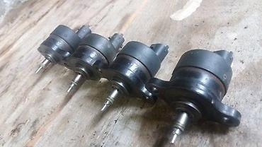 Auto delovi, gume i tjuning: Regulator pritiska goriva Alfa JTD. Cena se odnosi na komad — 3