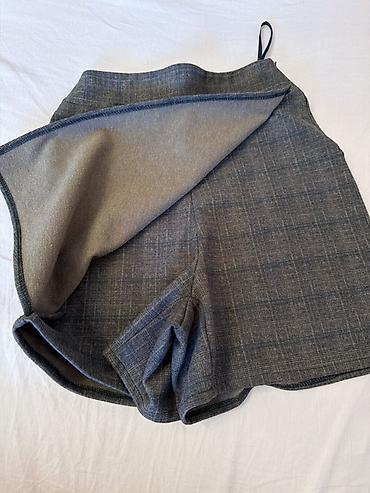Ətəklər: TAC Woman brendinin ətək-şortu (skort) - Rəng: boz-qrafit tonlarında — 2