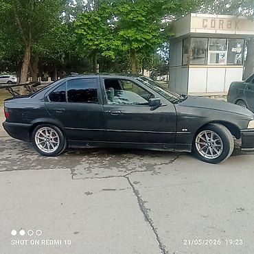 BMW: BMW : 1.8 л | 1998 г. Седан — 5