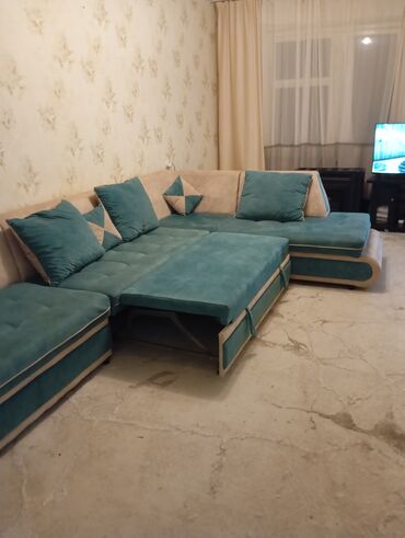 мебел диван бу: Угловой диван, цвет - Зеленый, Б/у