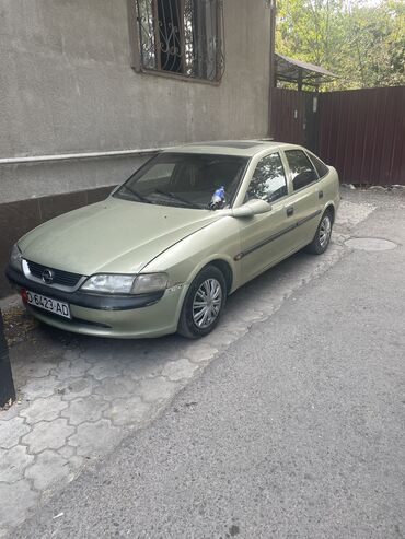 авто мотор: Opel Vectra: 1996 г., 1.6 л, Механика, Бензин, Хетчбек