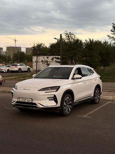 byd e1: BYD Song Plus: 2024 г., Вариатор, Электромобиль, Кроссовер — 1