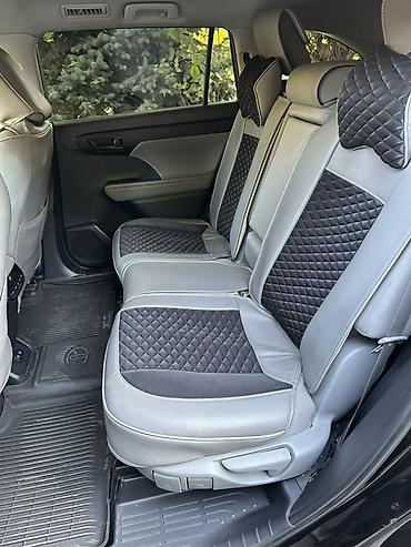 Toyota: Toyota Highlander: 2021 г., 3.5 л, Автомат, Бензин, Кроссовер — 9