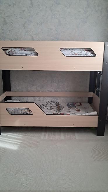 bunk bed: Двухъярусная детская/подростковая кровать - Конструкция: два — 2